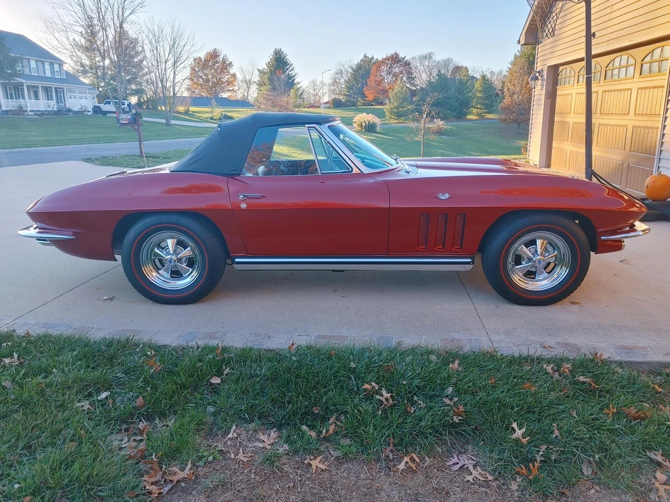 1965 Chevrolet Corvette C2 - Image 4 of 31