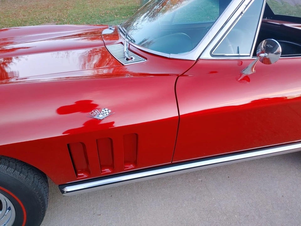 1965 Chevrolet Corvette C2 - Image 26 of 31