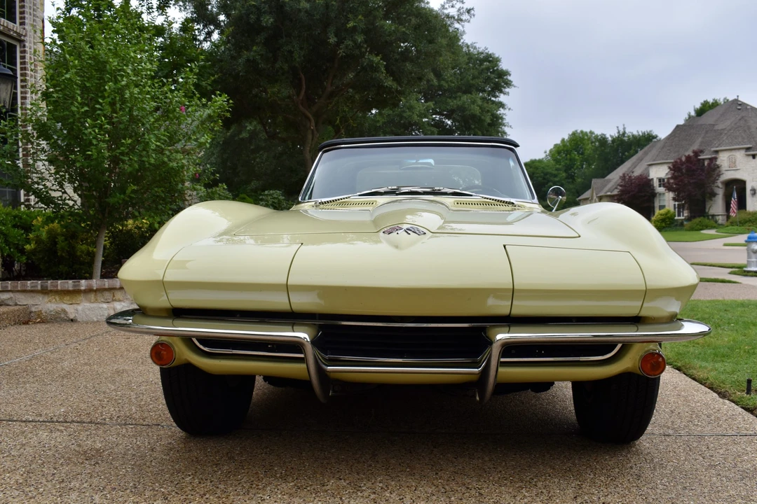 1965 Chevrolet Corvette C2 - Image 29 of 31