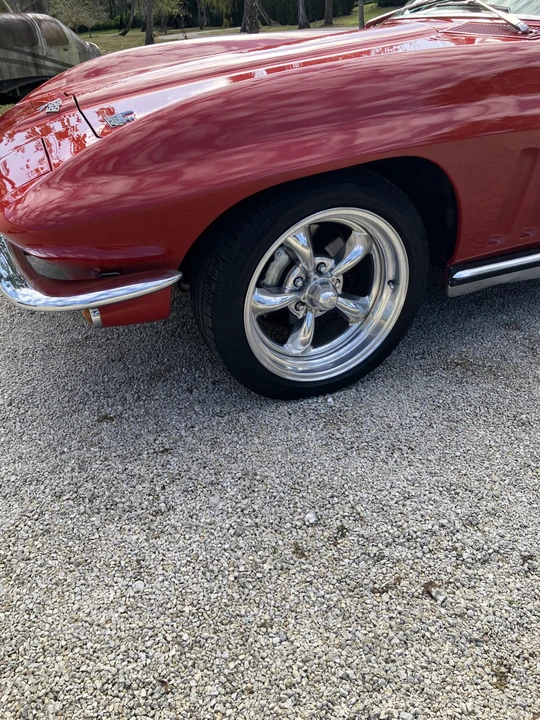 1965 Chevrolet Corvette C2 - Image 16 of 31