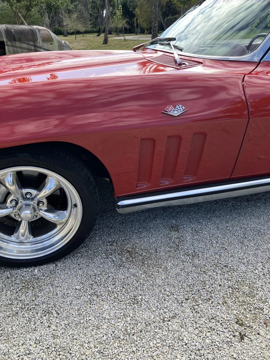 1965 Chevrolet Corvette C2 - Image 17 of 31