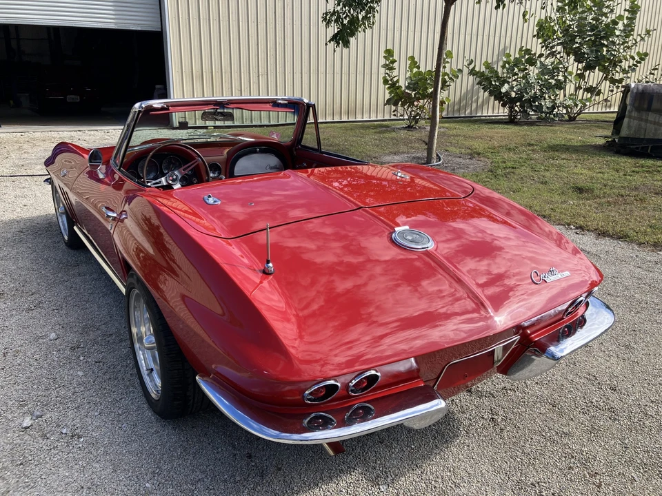 1965 Chevrolet Corvette C2 - Image 8 of 31