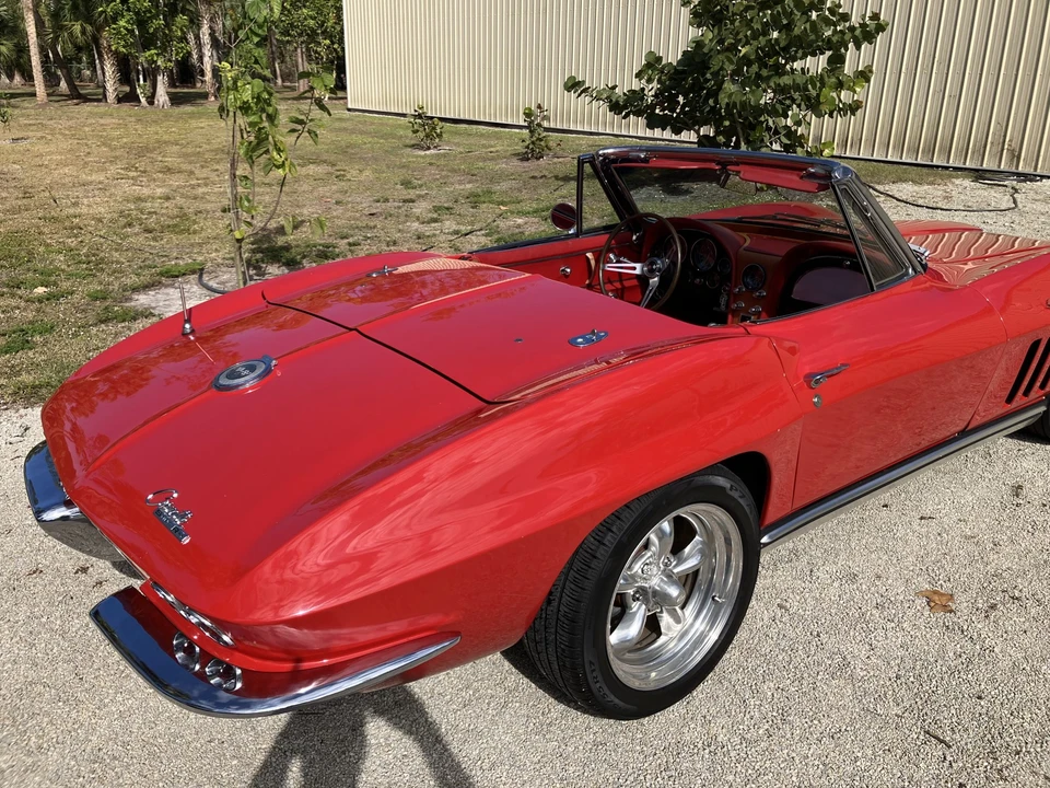 1965 Chevrolet Corvette C2 - Image 31 of 31
