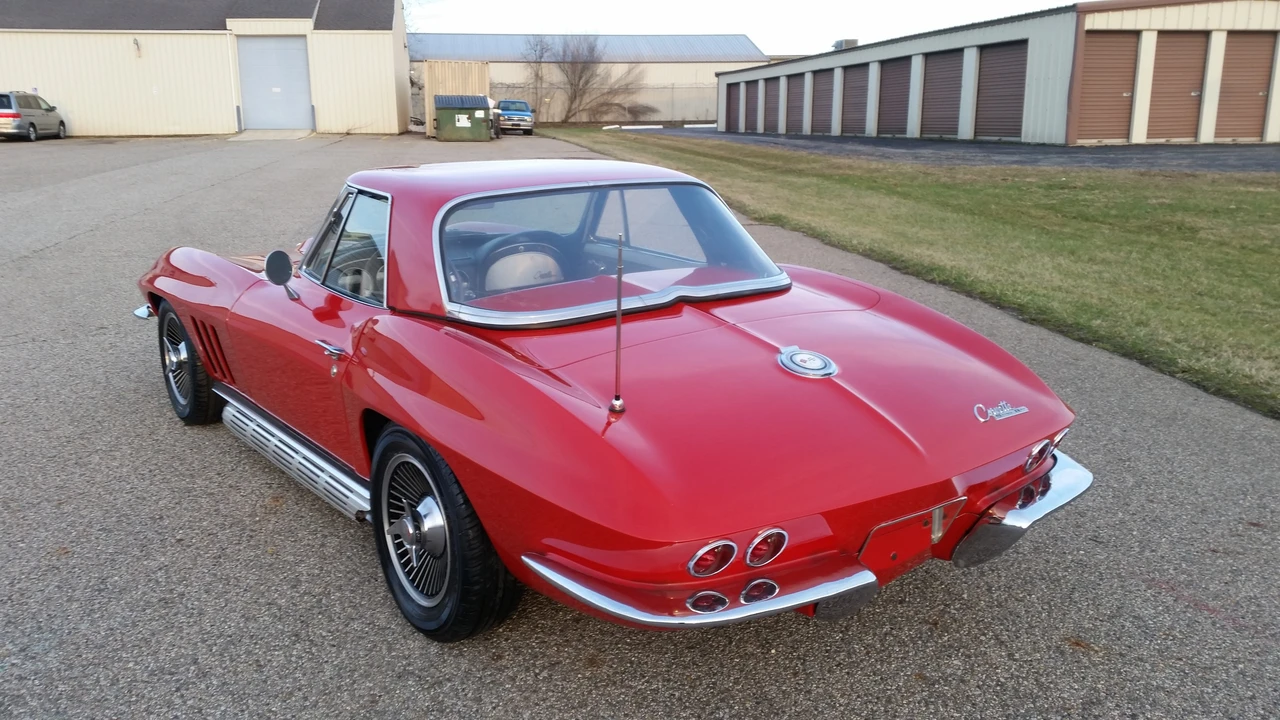 1965 Chevrolet Corvette C2 - Image 13 of 31