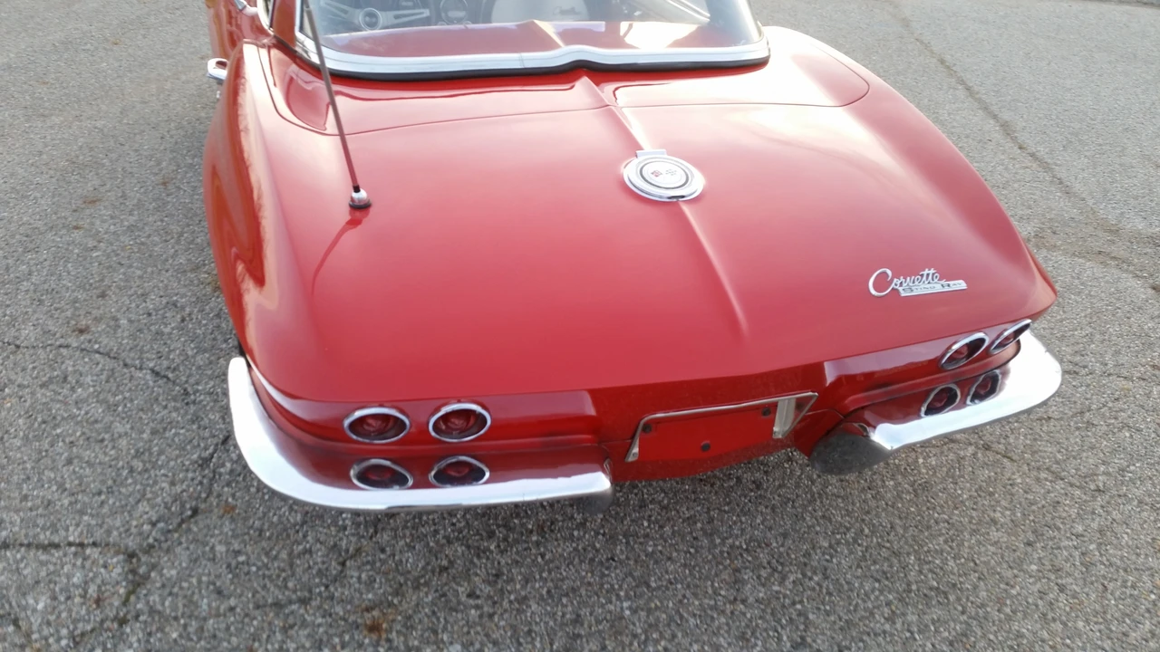 1965 Chevrolet Corvette C2 - Image 26 of 31