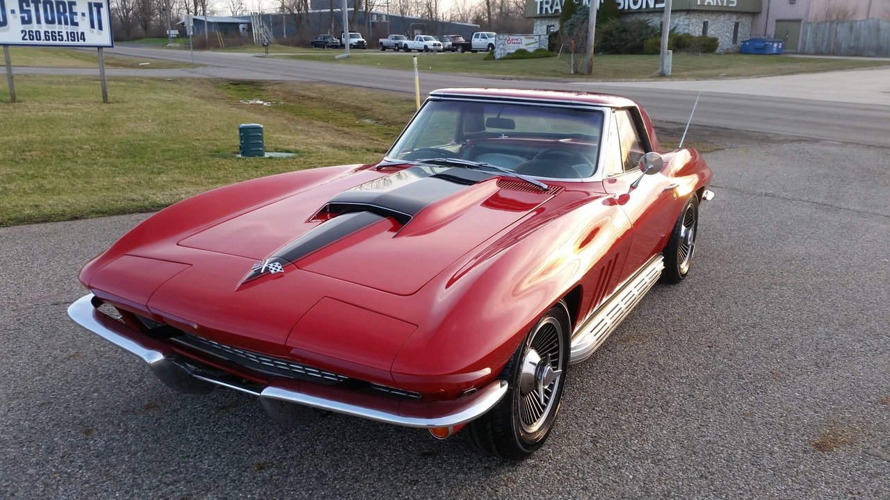 1965 Chevrolet Corvette C2 - Image 19 of 31