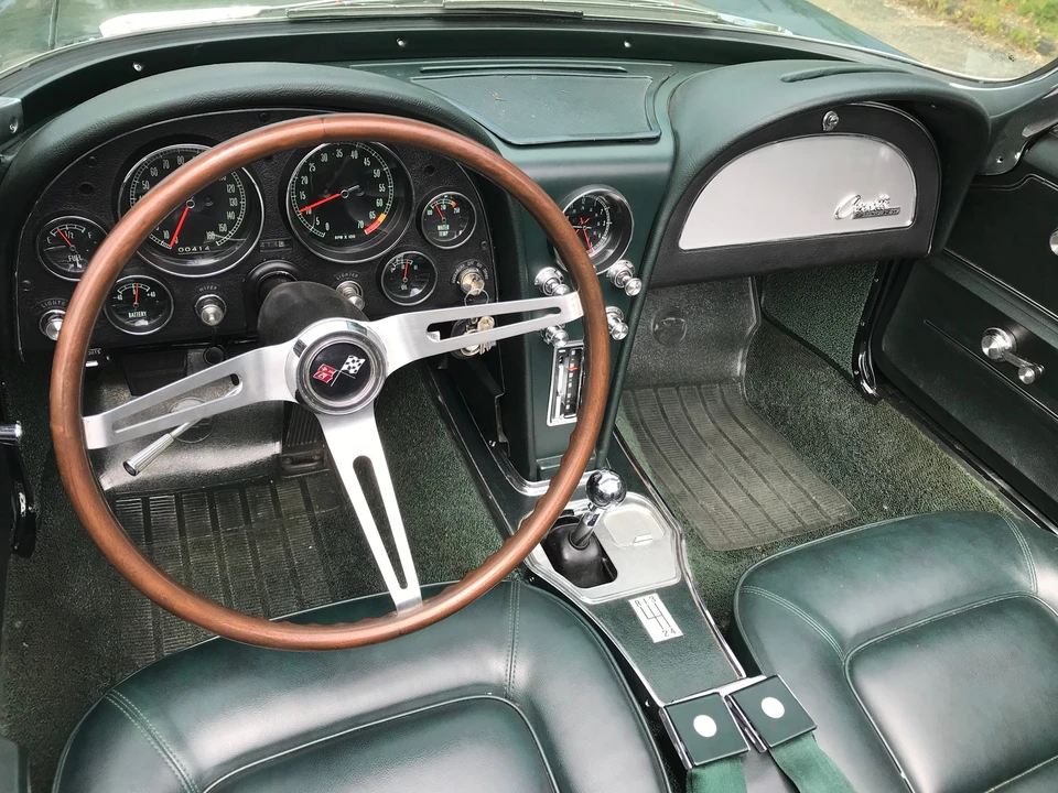 1965 Chevrolet Corvette C2 - Image 27 of 31