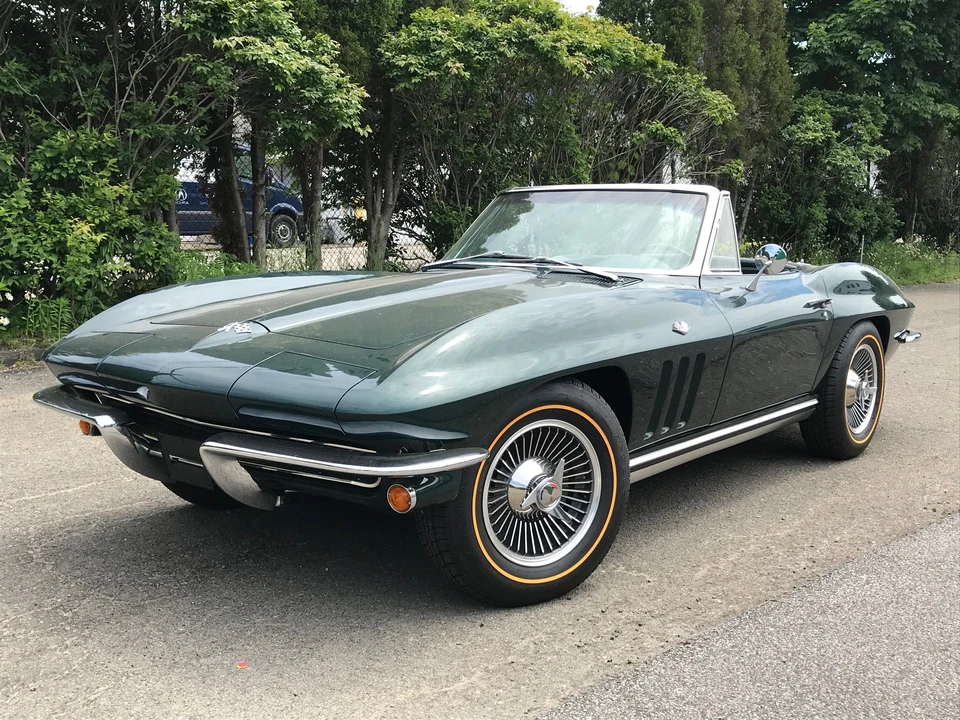 1965 Chevrolet Corvette C2 - Image 21 of 31