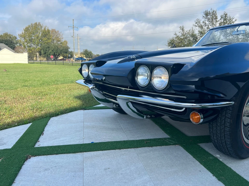1965 Chevrolet Corvette C2 - Image 24 of 31