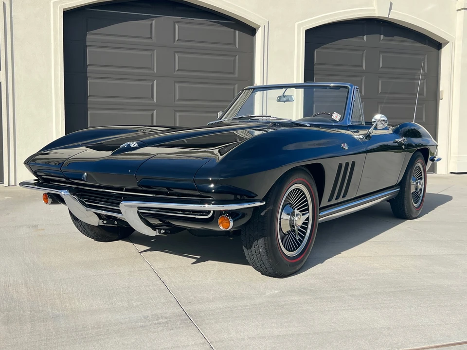1965 Chevrolet Corvette C2 - Image 3 of 31