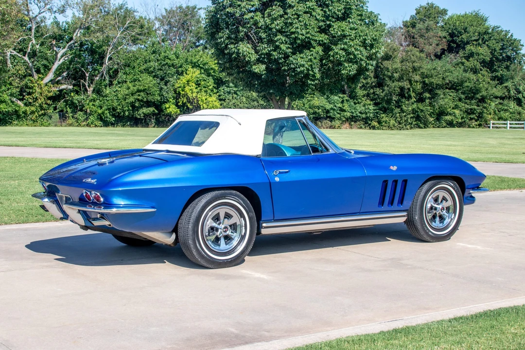 1965 Chevrolet Corvette C2 - Image 7 of 31