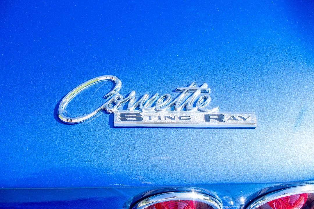 1965 Chevrolet Corvette C2 - Image 29 of 31
