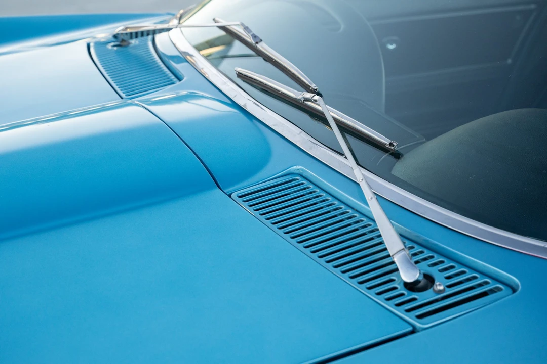 1965 Chevrolet Corvette C2 - Image 29 of 31