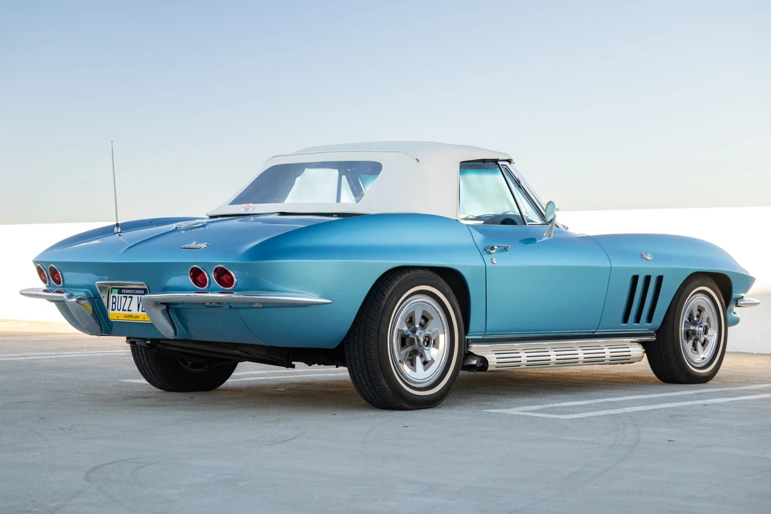1965 Chevrolet Corvette C2 - Image 9 of 31