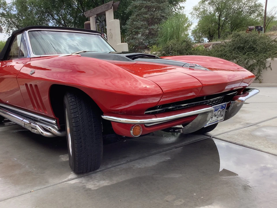 1965 Chevrolet Corvette C2 - Image 19 of 31