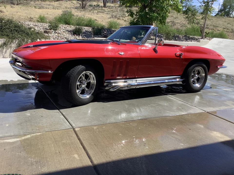1965 Chevrolet Corvette C2 - Image 16 of 31