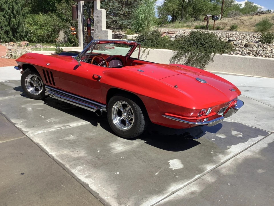 1965 Chevrolet Corvette C2 - Image 15 of 31