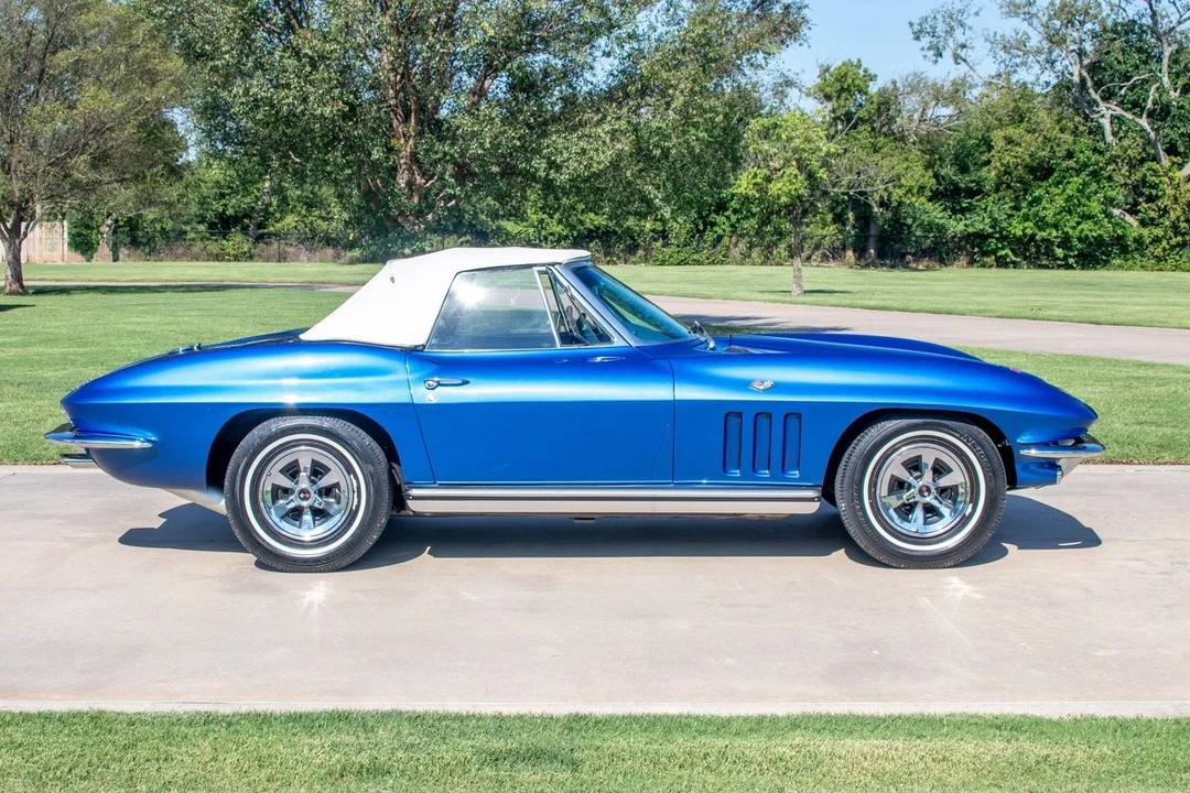 1965 Chevrolet Corvette C2 - Image 5 of 21