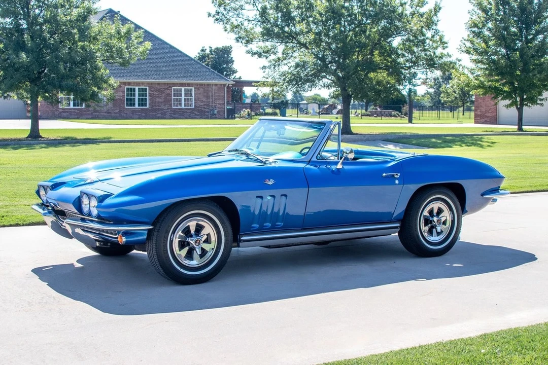 1965 Chevrolet Corvette C2 - Image 4 of 21