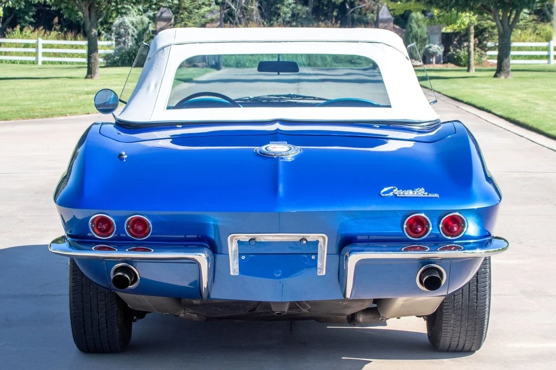 1965 Chevrolet Corvette C2 - Image 11 of 21