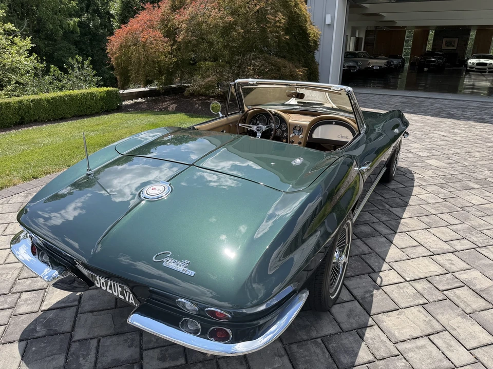 1965 Chevrolet Corvette C2 - Image 25 of 31