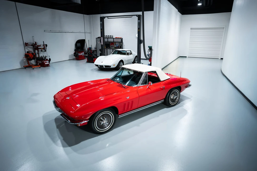 1965 Chevrolet Corvette C2 - Image 4 of 31