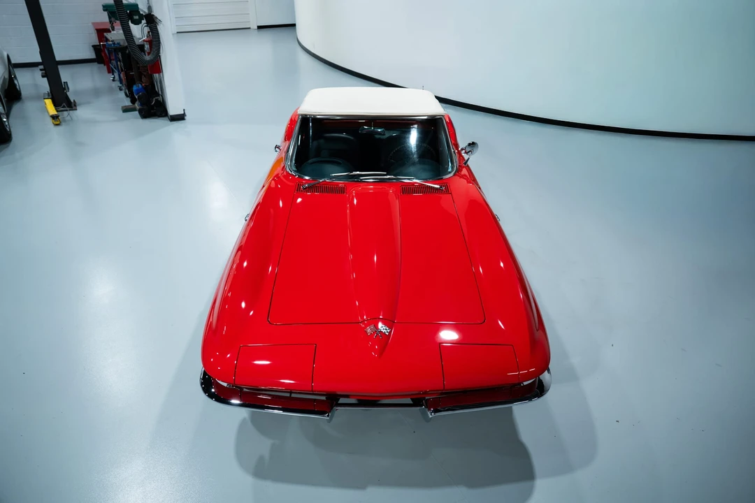 1965 Chevrolet Corvette C2 - Image 6 of 31