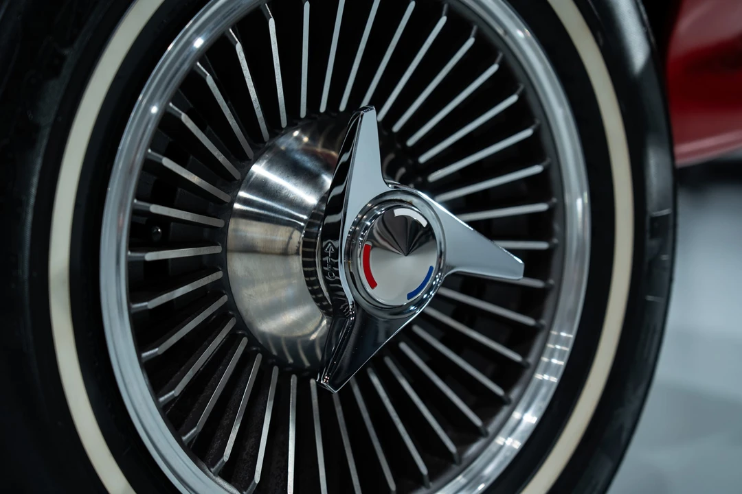 1965 Chevrolet Corvette C2 - Image 31 of 31