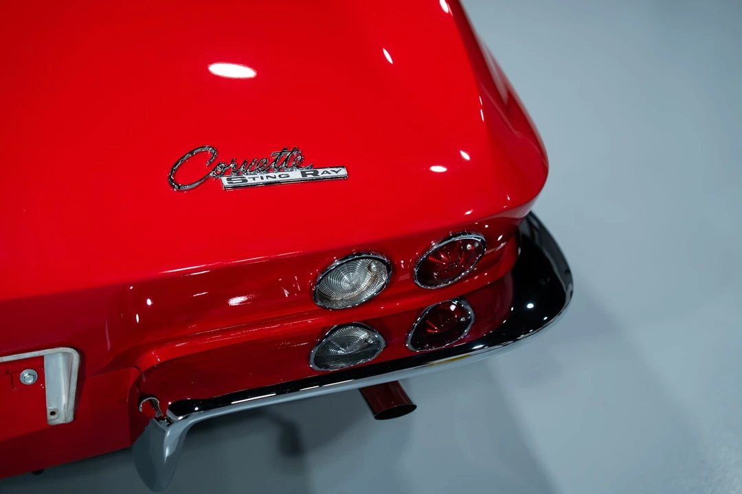 1965 Chevrolet Corvette C2 - Image 24 of 31