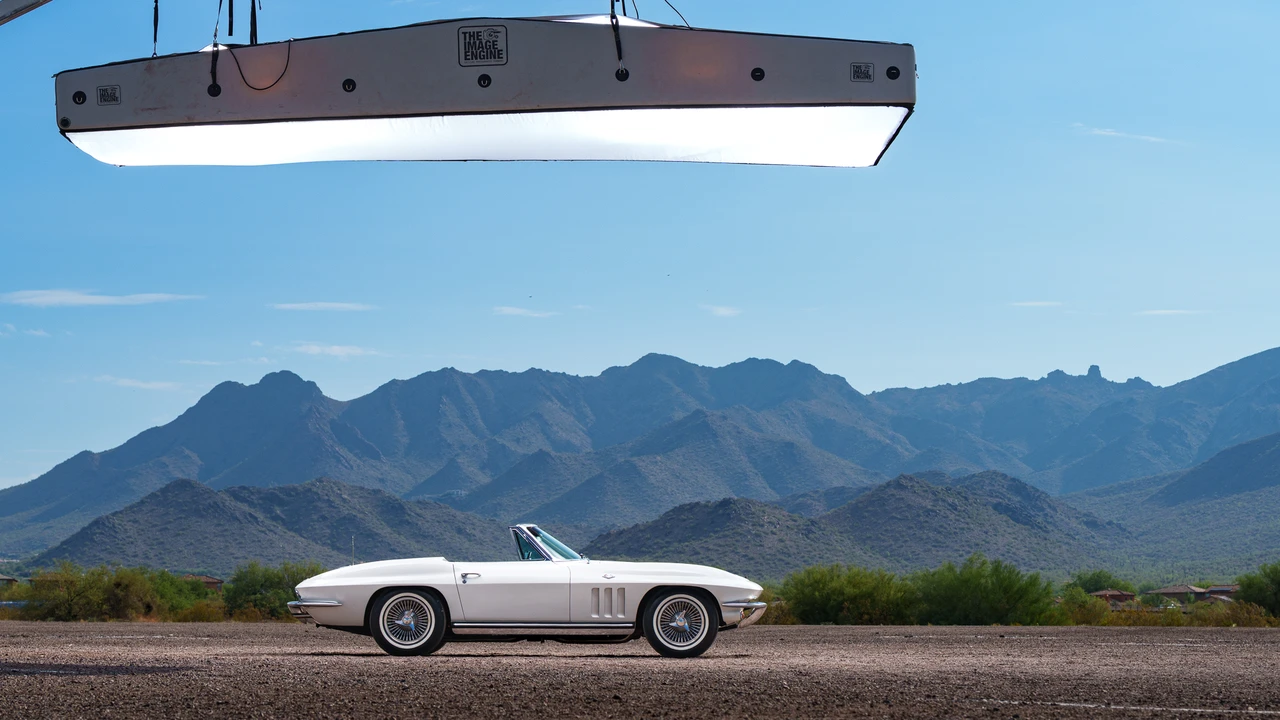1965 Chevrolet Corvette C2 - Image 14 of 31