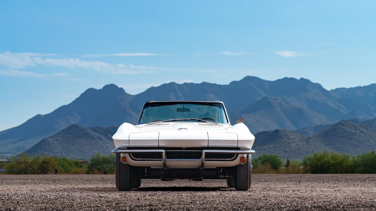 1965 Chevrolet Corvette C2 - Image 7 of 31