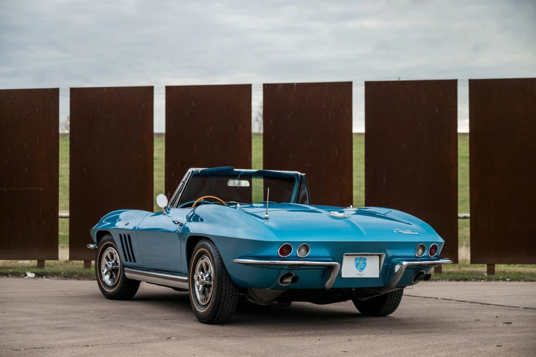 1965 Chevrolet Corvette C2 - Image 26 of 31
