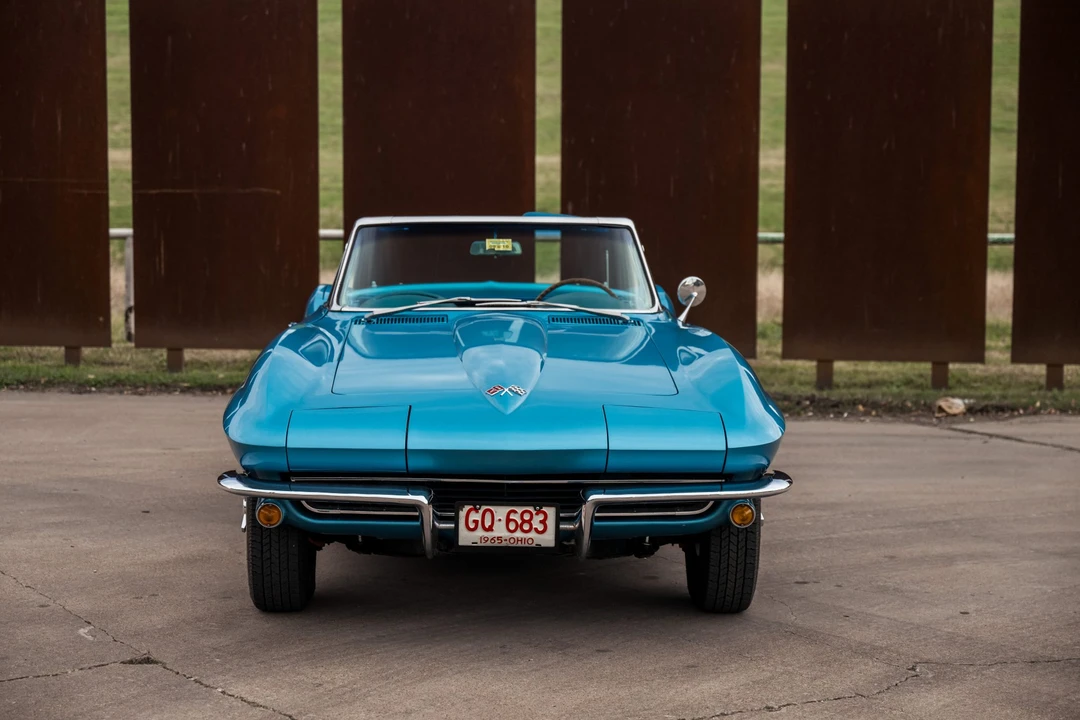 1965 Chevrolet Corvette C2 - Image 10 of 31