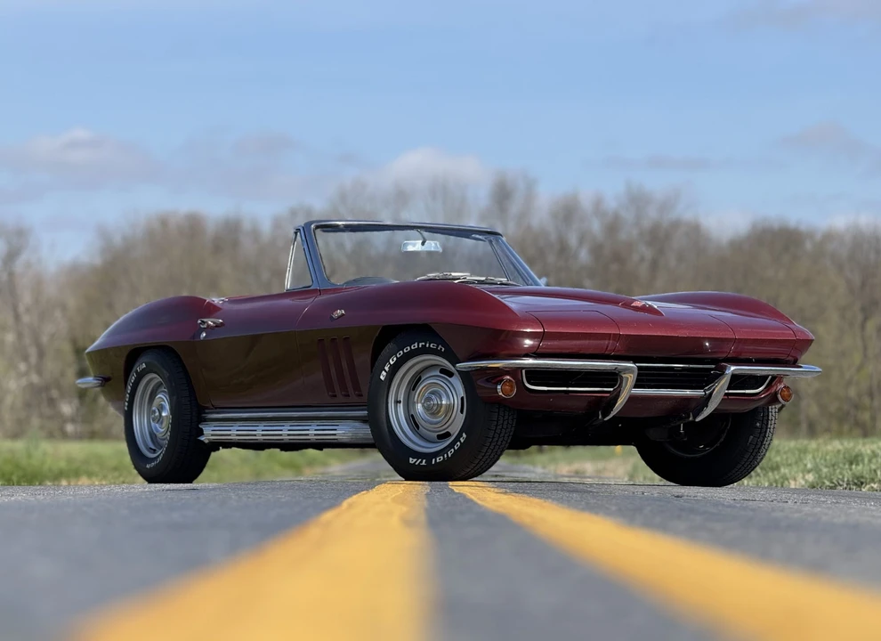 1965 Chevrolet Corvette C2 - Image 12 of 31