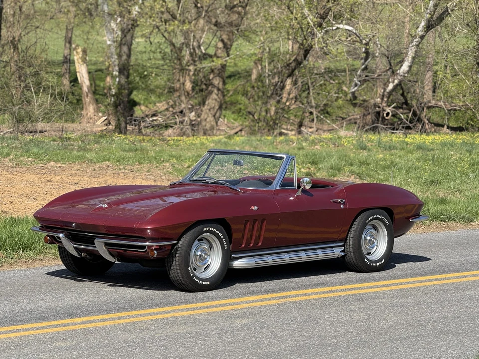 1965 Chevrolet Corvette C2 - Image 3 of 31