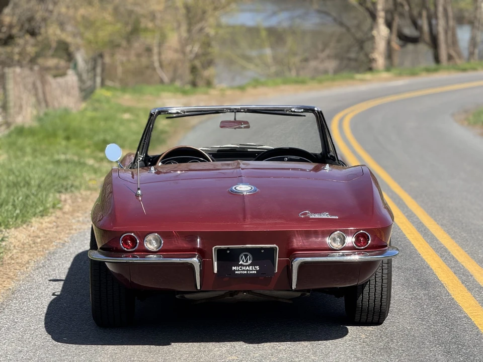 1965 Chevrolet Corvette C2 - Image 19 of 31