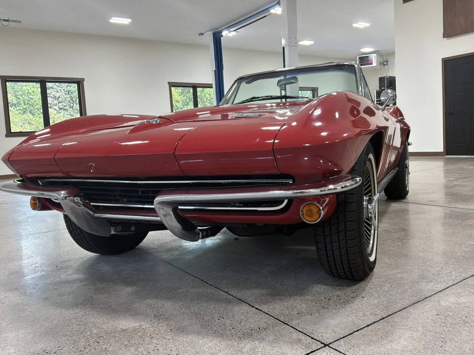 1965 Chevrolet Corvette C2 - Image 4 of 31