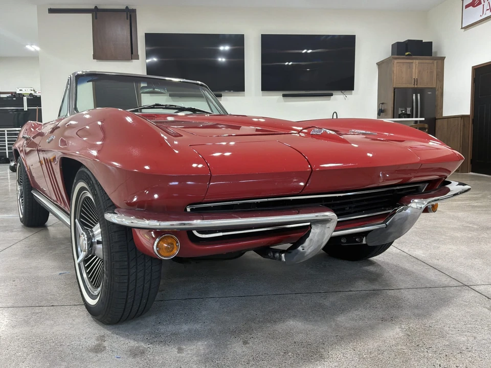 1965 Chevrolet Corvette C2 - Image 8 of 31