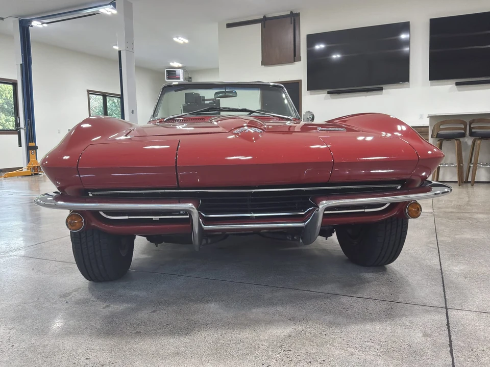 1965 Chevrolet Corvette C2 - Image 7 of 31