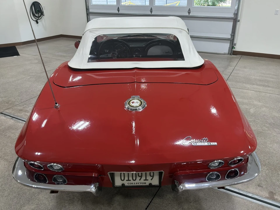 1965 Chevrolet Corvette C2 - Image 22 of 31