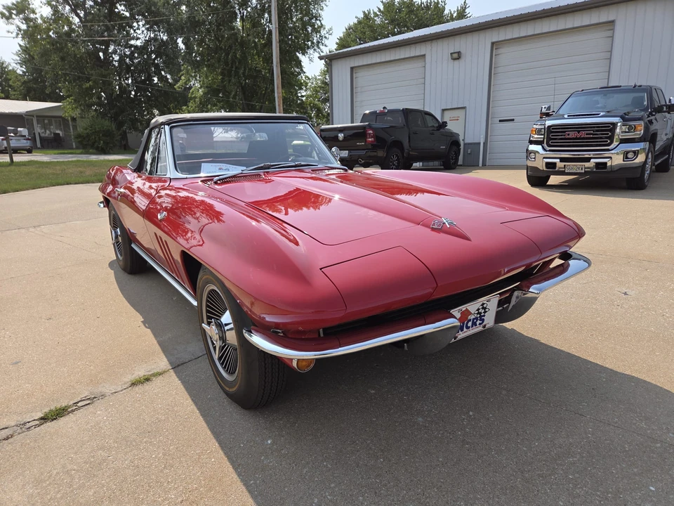 1965 Chevrolet Corvette C2 - Image 7 of 31