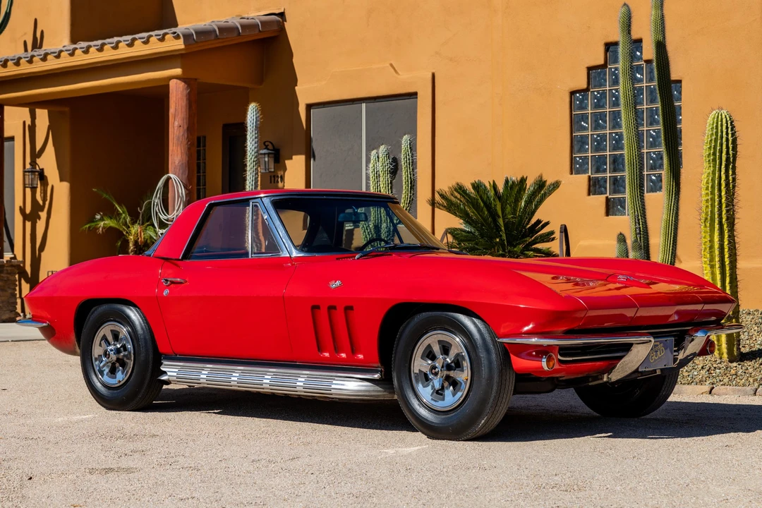 1965 Chevrolet Corvette C2 - Image 15 of 31