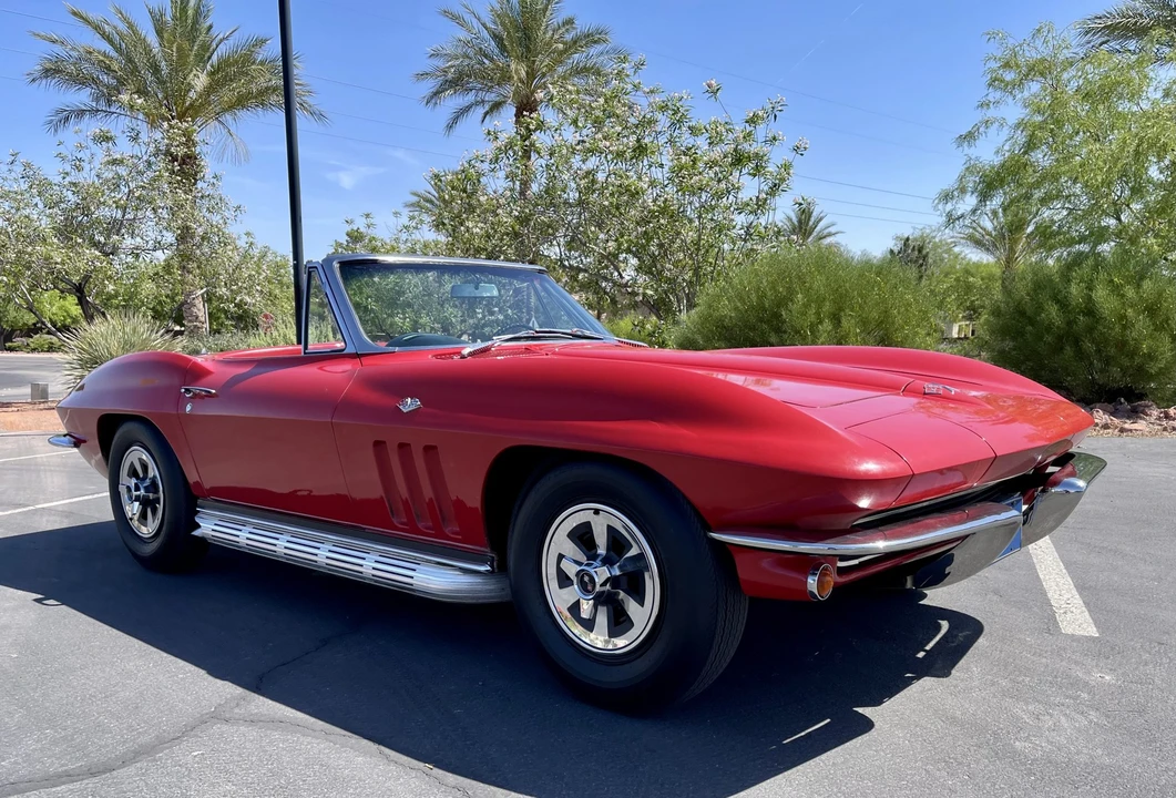 1965 Chevrolet Corvette C2 - Image 6 of 31