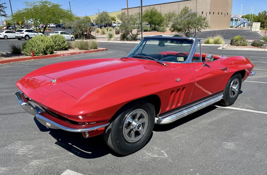 1965 Chevrolet Corvette C2 - Image 3 of 31