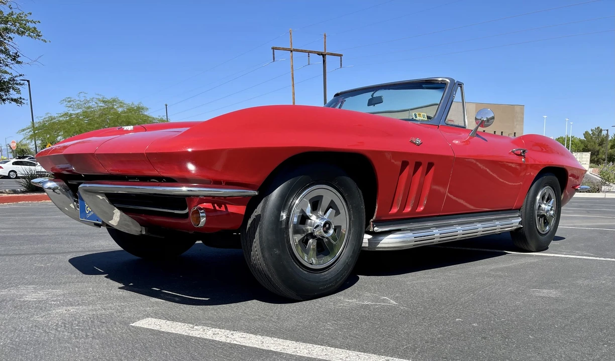 1965 Chevrolet Corvette C2 - Image 2 of 31