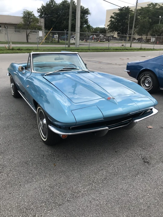 1965 Chevrolet Corvette C2 - Image 13 of 31