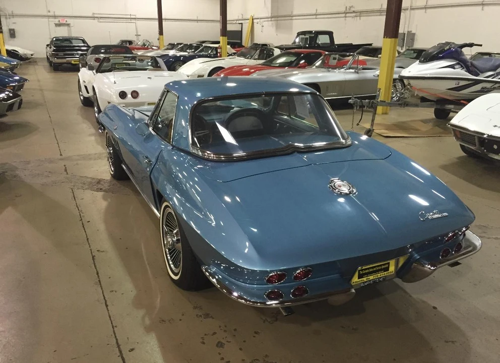 1965 Chevrolet Corvette C2 - Image 5 of 31