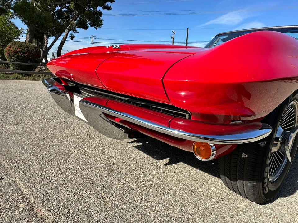 1965 Chevrolet Corvette C2 - Image 17 of 31