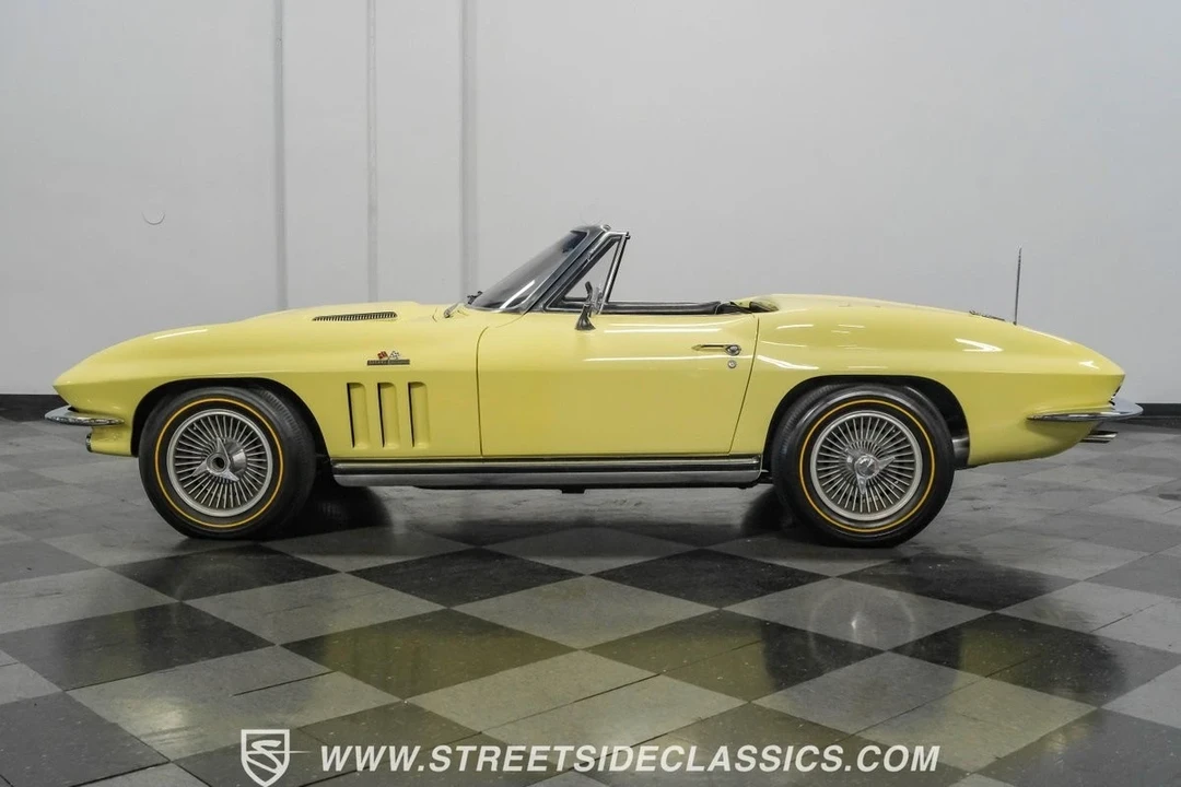 1965 Chevrolet Corvette C2 - Image 8 of 12
