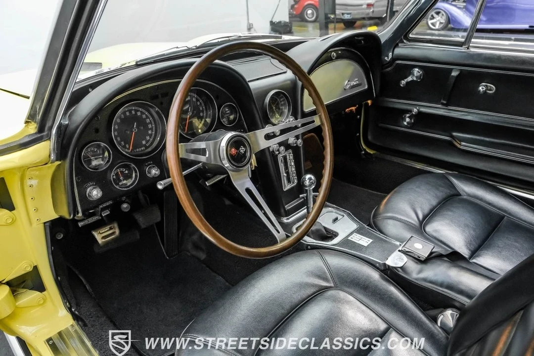 1965 Chevrolet Corvette C2 - Image 5 of 12